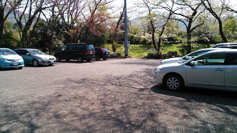 加波山神社駐車場